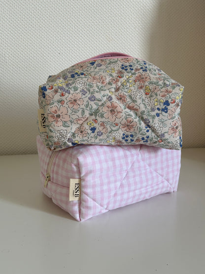 La trousse - pastel flowers